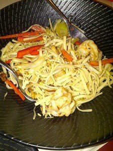 oudon-noodles-with-chicken